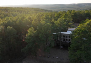 Infinity Views-Luxury, Game Room, Hot tub, Firepit, Sleeps 20